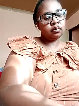 ZOQULUx online show from January 6, 2026, 1:37 pm