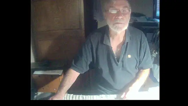 Snapshot of terrybare chatting on November 27, 2025, 3:45 pm terrybare online show from November 27, 2025, 3:45 pm