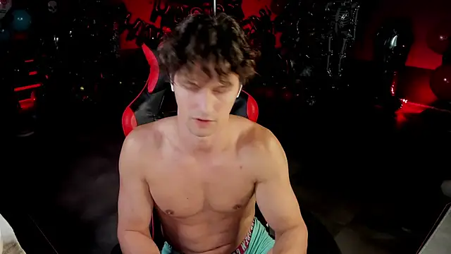 Snapshot of dirty-boss chatting on November 29, 2025, 2:44 am dirty-boss online show from November 29, 2025, 2:44 am