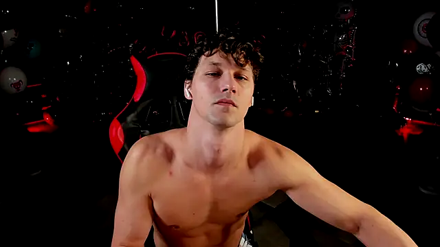 Snapshot of dirty-boss chatting on November 16, 2025, 9:14 am dirty-boss online show from November 16, 2025, 9:14 am