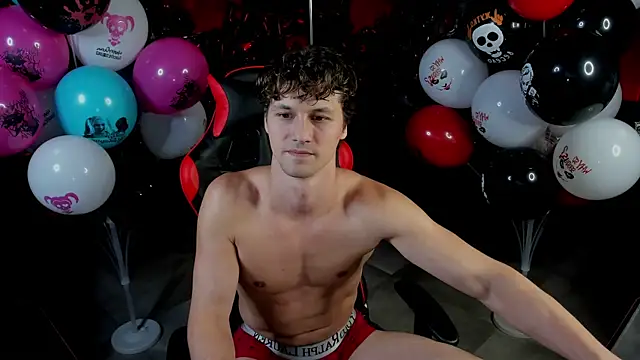 Snapshot of dirty-boss chatting on October 29, 2025, 11:25 pm dirty-boss online show from October 29, 2025, 11:25 pm