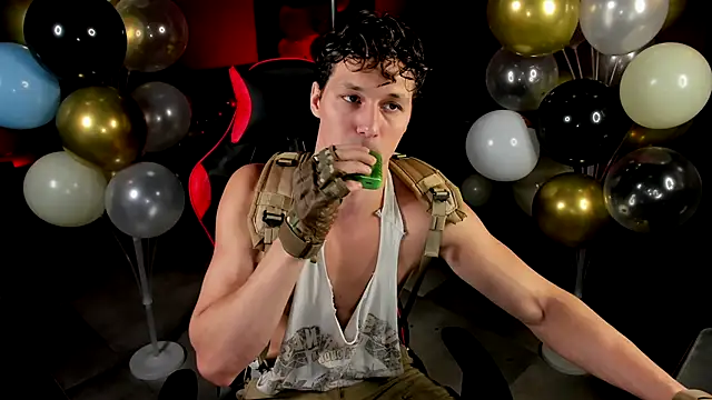 Snapshot of dirty-boss chatting on October 9, 2025, 2:39 pm dirty-boss online show from October 9, 2025, 2:39 pm