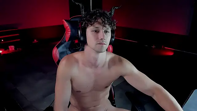 dirty-boss online show from June 18, 2026, 6:02 pm