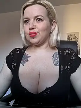 Snapshot of Ladykaos chatting on February 25, 2026, 1:22 pm Ladykaos online show from February 25, 2026, 1:22 pm