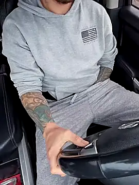 Snapshot of MrBiggBallz chatting on January 23, 2025, 2:28 pm MrBiggBallz online show from January 23, 2025, 2:28 pm