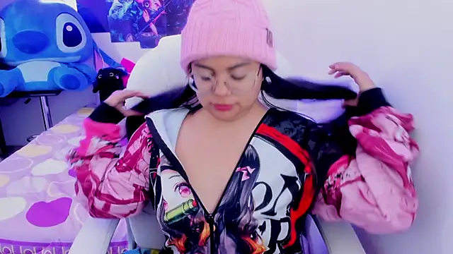 esmeralda112 online show from March 1, 2025, 5:05 pm