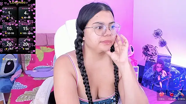Snapshot of esmeralda112 chatting on June 17, 2026, 7:08 am esmeralda112 online show from June 17, 2026, 7:08 am