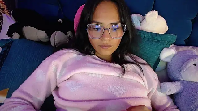 Samara Beltran online show from September 29, 2025, 7:04 am