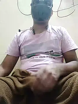 Snapshot of Cucumber_Boy chatting on December 22, 2024, 5:42 pm Cucumber Boy online show from December 22, 2024, 5:42 pm