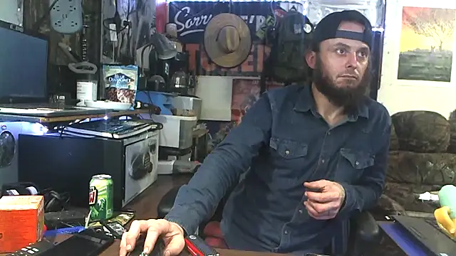 CloudDadddyyy420 online show from October 28, 2025, 2:34 am