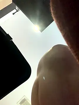 Snapshot of TheGAPEgatsby92 chatting on October 25, 2025, 8:02 am TheGAPEgatsby92 online show from October 25, 2025, 8:02 am