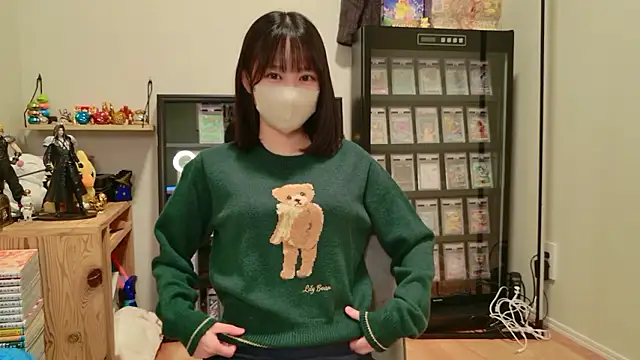 Snapshot of HIKARI_x0 chatting on October 24, 2025, 2:16 pm HIKARI x0 online show from October 24, 2025, 2:16 pm