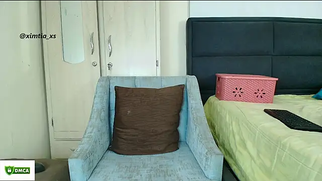 ximtia xs online show from December 21, 2025, 5:03 pm