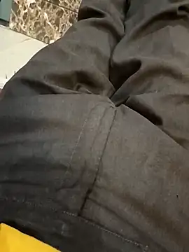 Snapshot of Play_boy11 chatting on October 25, 2025, 5:28 am Play boy11 online show from October 25, 2025, 5:28 am