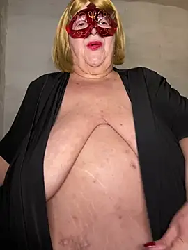 Snapshot of mariannecox chatting on February 14, 2025, 9:21 pm mariannecox online show from February 14, 2025, 9:21 pm