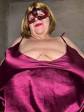 Snapshot of mariannecox chatting on January 8, 2025, 4:54 pm mariannecox online show from January 8, 2025, 4:54 pm