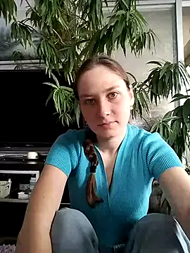 Snapshot of MollyBrams chatting on September 13, 2025, 4:01 am MollyBrams online show from September 13, 2025, 4:01 am