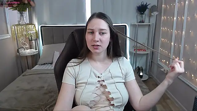 Snapshot of MollyBrams chatting on March 11, 2025, 8:19 am MollyBrams online show from March 11, 2025, 8:19 am