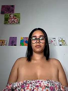 Snapshot of Annya-sweet chatting on April 10, 2026, 4:25 pm Annya-sweet online show from April 10, 2026, 4:25 pm