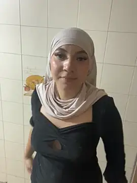 Sooffii 1 online show from February 27, 2025, 7:15 pm