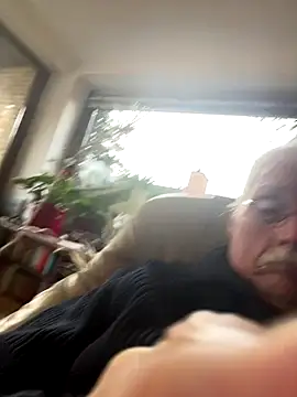 Snapshot of Steffibi1954 chatting on November 12, 2025, 1:15 pm Steffibi1954 online show from November 12, 2025, 1:15 pm