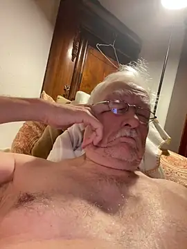 Snapshot of Steffibi1954 chatting on November 19, 2025, 11:16 pm Steffibi1954 online show from November 19, 2025, 11:16 pm