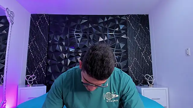 Snapshot of JeffDaltton chatting on November 17, 2025, 8:13 pm JeffDaltton online show from November 17, 2025, 8:13 pm