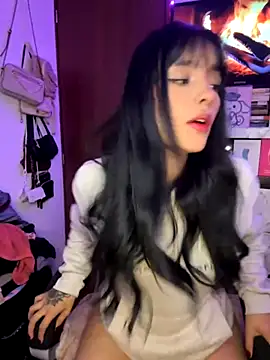 Snapshot of salome_polaniiee chatting on September 19, 2025, 5:22 am salome polaniiee online show from September 19, 2025, 5:22 am