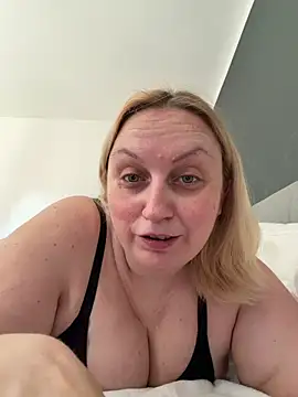 BBW Nora online show from June 23, 2026, 8:45 am