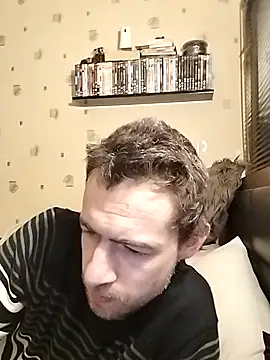 Snapshot of Erimyka chatting on March 27, 2026, 11:38 pm Erimyka online show from March 27, 2026, 11:38 pm
