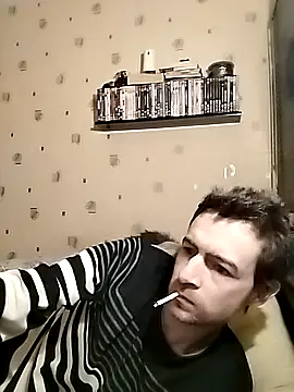 Snapshot of Erimyka chatting on April 28, 2026, 10:14 pm Erimyka online show from April 28, 2026, 10:14 pm