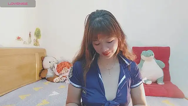 Holygirlsweet777 online show from December 17, 2024, 4:12 am