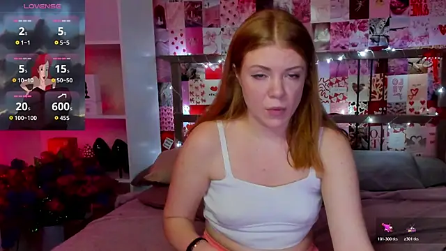 Snapshot of DiWalton chatting on November 6, 2025, 1:42 am DiWalton online show from November 6, 2025, 1:42 am