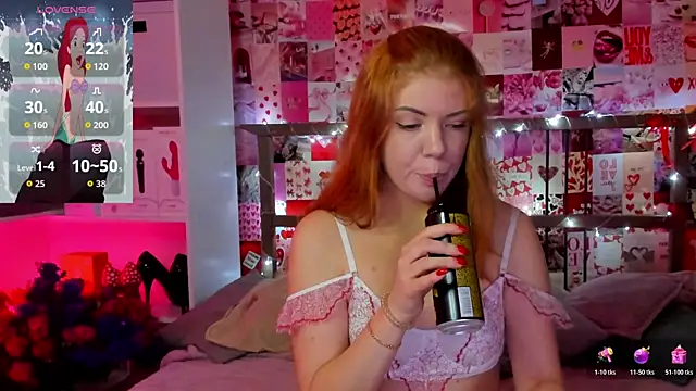 Snapshot of DiWalton chatting on October 20, 2025, 7:31 am DiWalton online show from October 20, 2025, 7:31 am