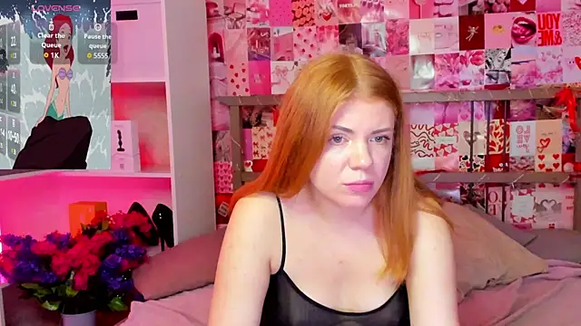 Snapshot of DiWalton chatting on November 13, 2025, 5:00 am DiWalton online show from November 13, 2025, 5:00 am