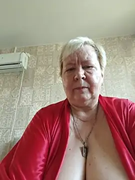 Snapshot of EffectFiona chatting on July 17, 2026, 1:03 am EffectFiona online show from July 17, 2026, 1:03 am