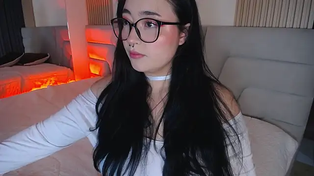 Miss Loise online show from March 5, 2026, 3:36 am