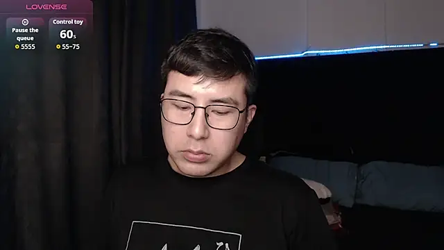 andrewmhilton  online show from February 6, 2026, 5:47 am