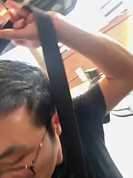 andrewmhilton  online show from January 14, 2026, 10:02 pm