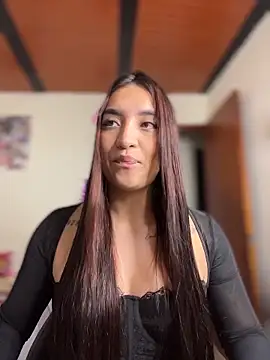 Snapshot of _Tammyy chatting on December 1, 2025, 11:44 am Tammyy online show from December 1, 2025, 11:44 am