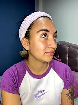 Snapshot of _Tammyy chatting on October 9, 2025, 11:22 am Tammyy online show from October 9, 2025, 11:22 am