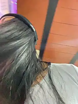 Snapshot of _Tammyy chatting on October 17, 2025, 1:35 pm Tammyy online show from October 17, 2025, 1:35 pm