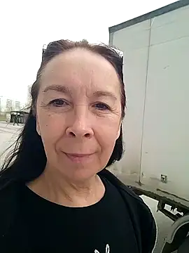 Celine Faer1 online show from May 5, 2026, 9:45 am