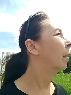 Celine Faer1 online show from June 13, 2026, 6:33 am