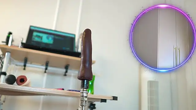 Snapshot of Miss69Ri99 chatting on February 7, 2026, 5:21 pm Miss69Ri99 online show from February 7, 2026, 5:21 pm