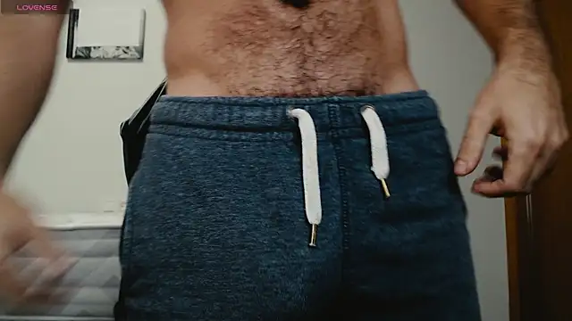 cutehairymacho online show from November 15, 2025, 10:25 pm