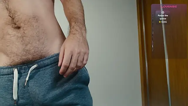 cutehairymacho online show from November 7, 2025, 10:57 pm