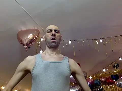 HandsomeAlfie online show from January 17, 2026, 2:15 am