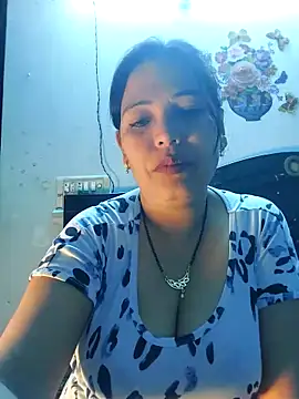 Poojabhabi101 online show from February 5, 2026, 5:25 am