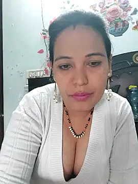 Poojabhabi101 online show from December 19, 2025, 7:00 am